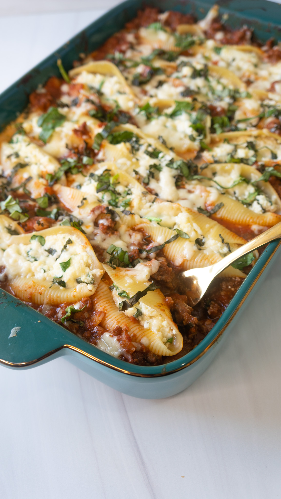 Spinach Ricotta Stuffed Shells With Meat Sauce - Eats With Jae